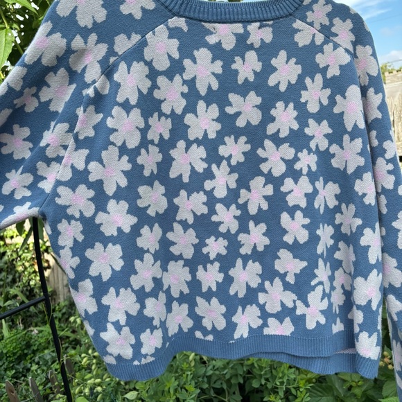 Spiritual Gangster Floral Jacquard Boxy Raglan Pullover size medium - Picture 5 of 6